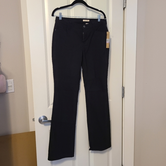 NWT DKNY Jeans Size 6 - Picture 1 of 13